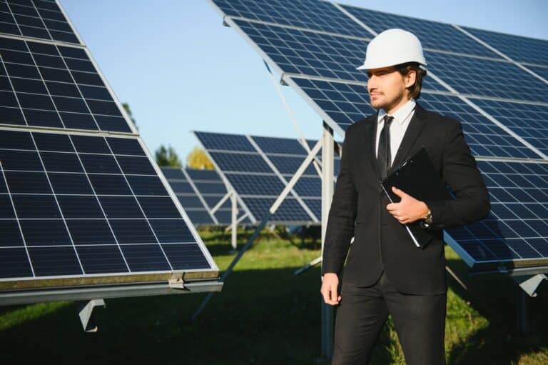 Key Benefits of Solar Panels for Your Business