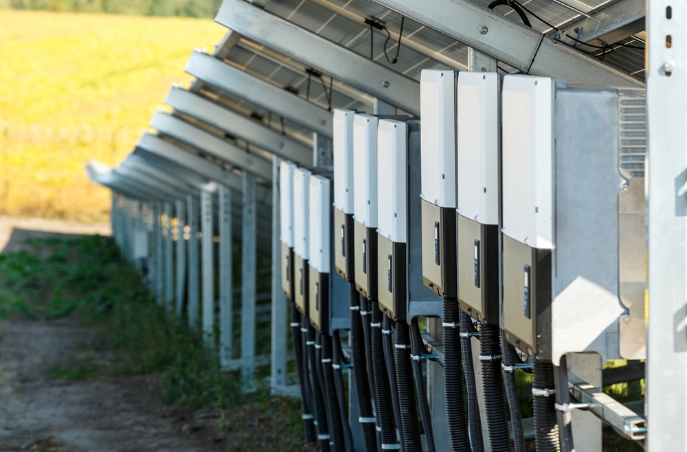 Solar Inverters 101: Everything You Need To Know To Make the Right Choice